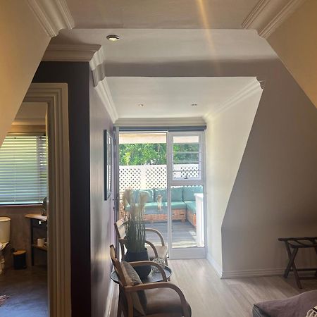 Yebo Boutique Guesthouse Сомерсет-Вест Екстер'єр фото